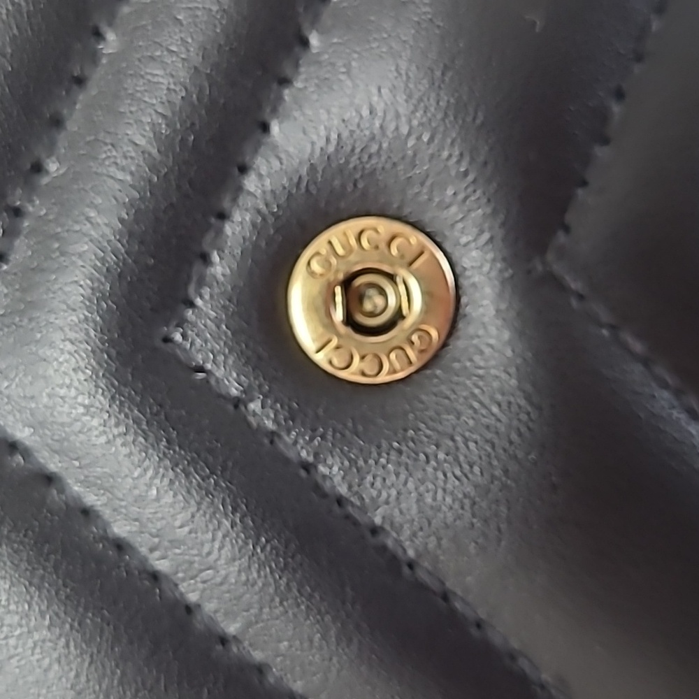 Gucci Marmont Wallet on Chain - Picture 9 of 13
